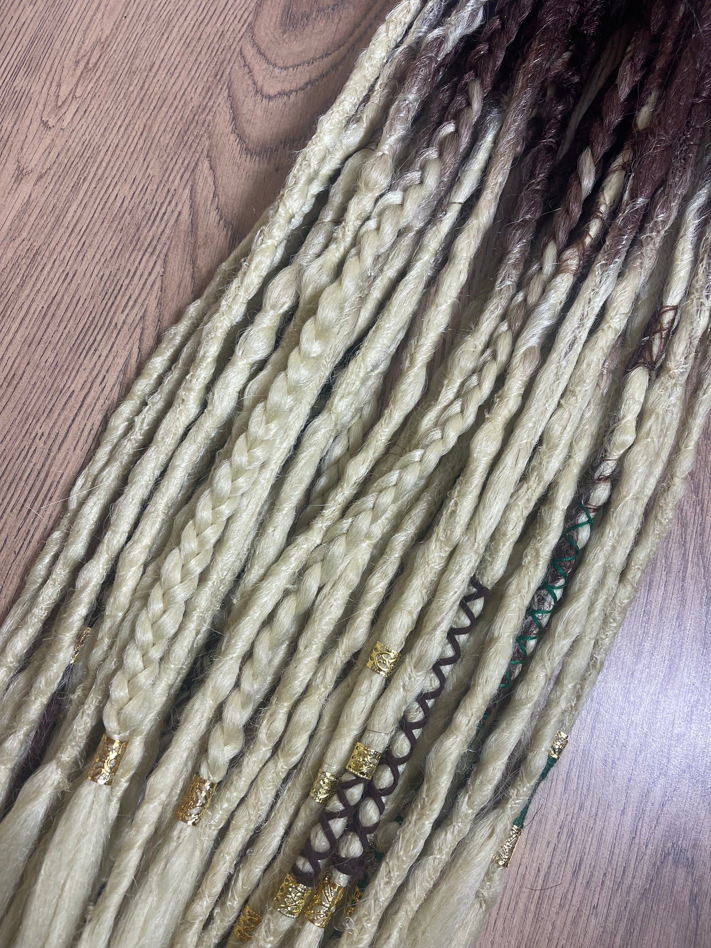 Faye - Blonde ombré Dreadlock Extensions Synthetic Double Ended Dreadlocks Synthetic Dread Set Brown Blonde Dreads ()