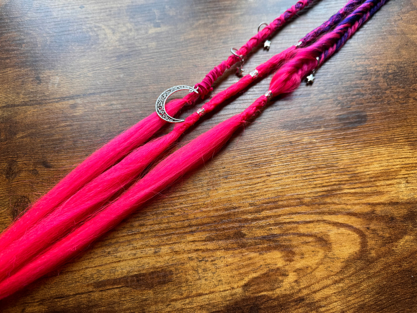 Clip in Dreads - Braids -Guava