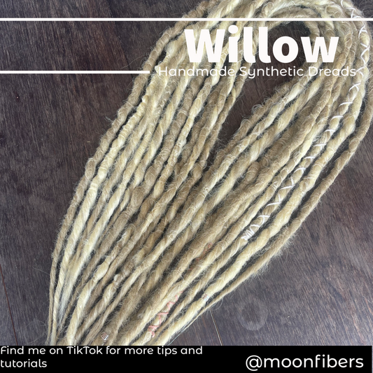 A- Willow - Blonde Dreadlock Extensions Synthetic Double Ended Dreadlocks Synthetic Dread Set  Blonde  - Ombré